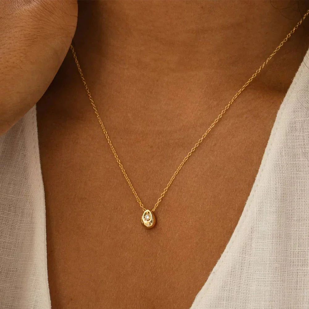 Alba Petite Gemstone Necklace