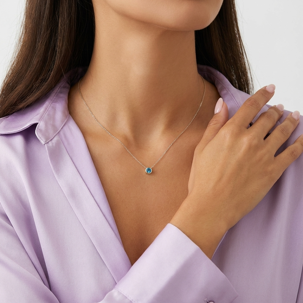 Amira Silver Pendant Necklace