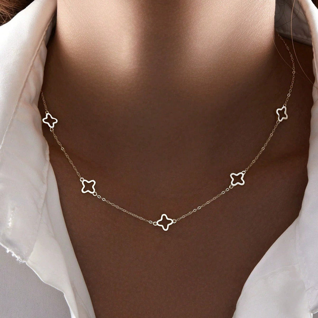 Anaïs Clover Necklace