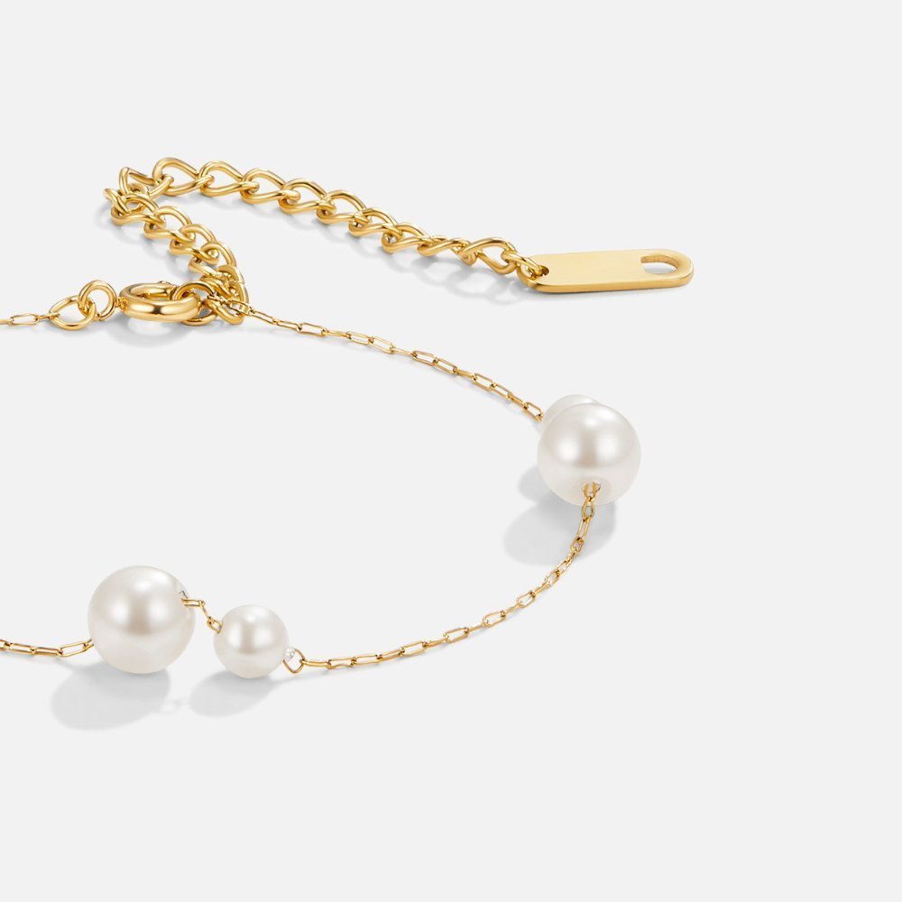 Dainty Pearl Bracelet