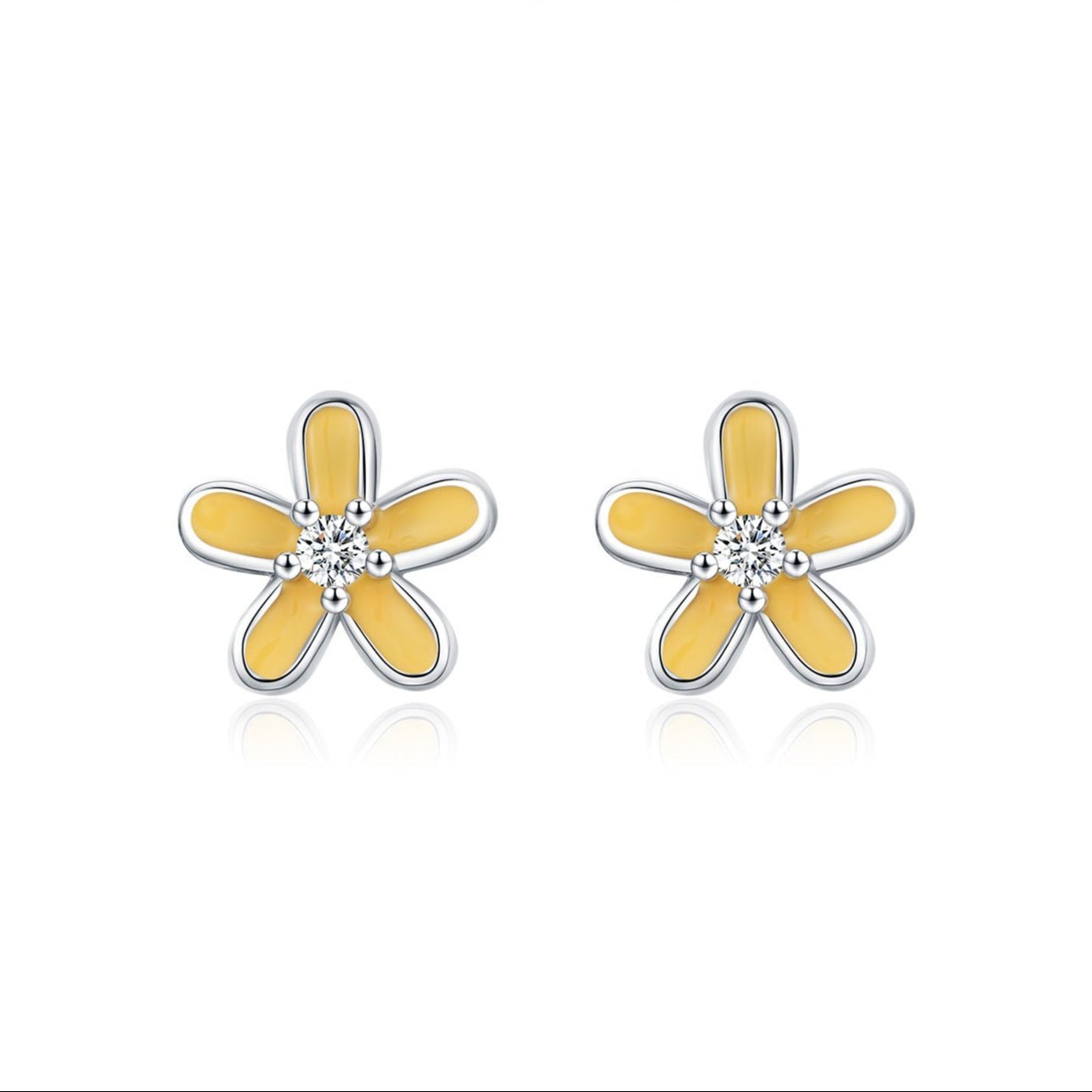 Daisy Sterling Silver Studs