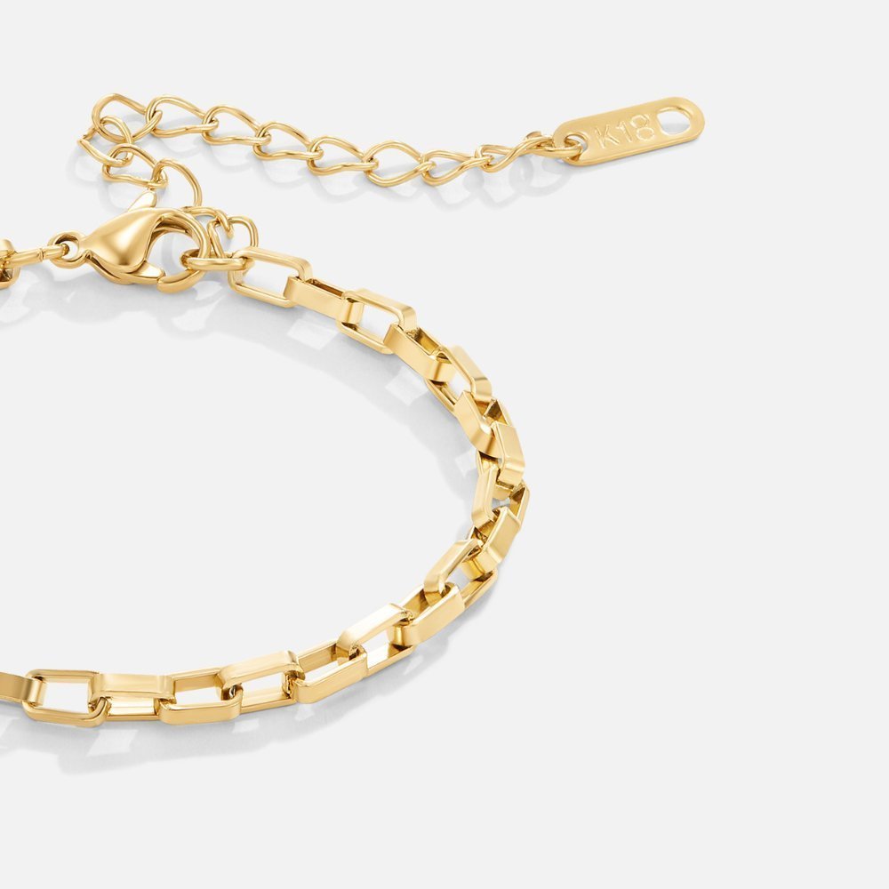 Delphine Gold Bracelet