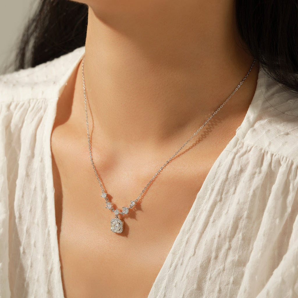 Elodie Silver Pendant Necklace