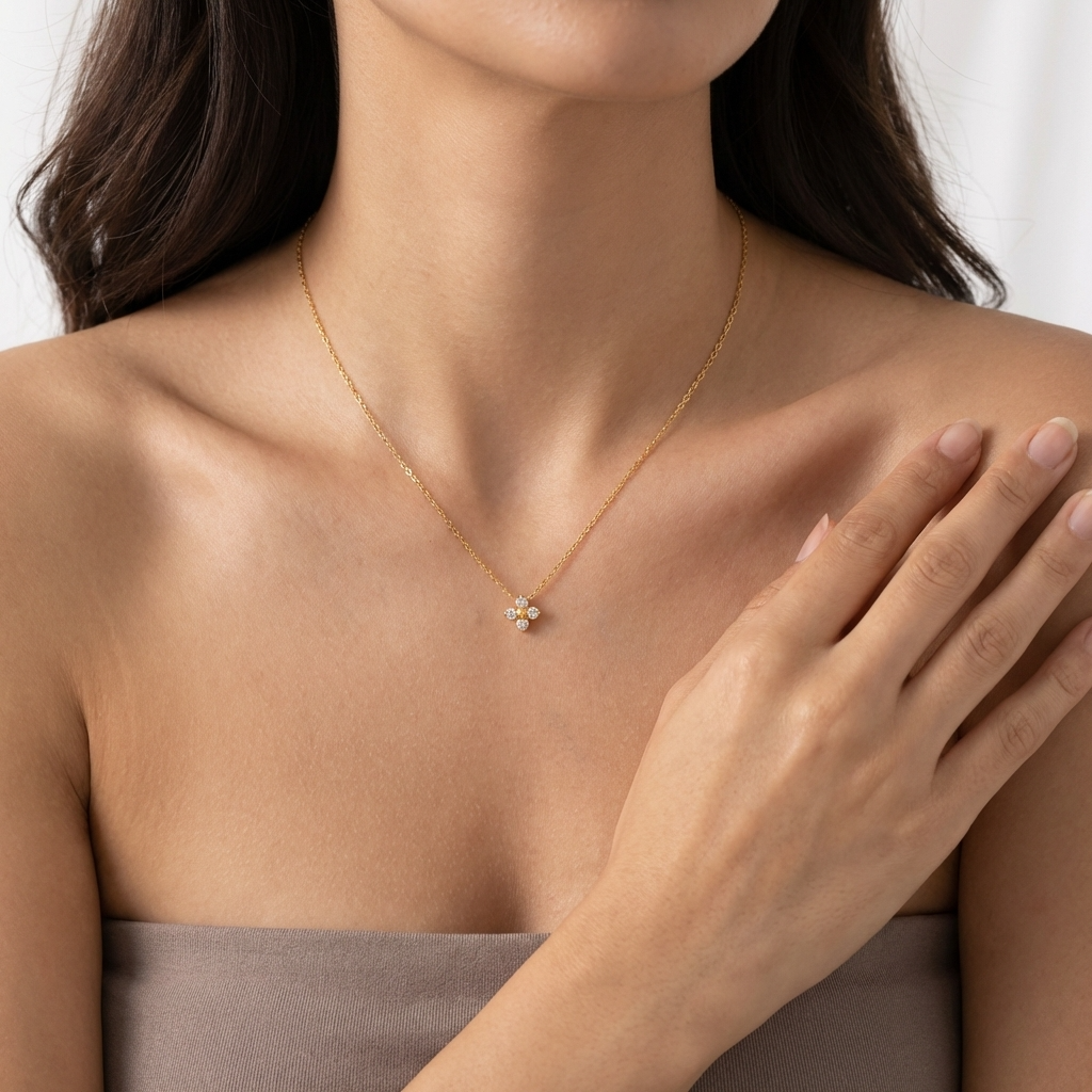 Iris Clover Necklace