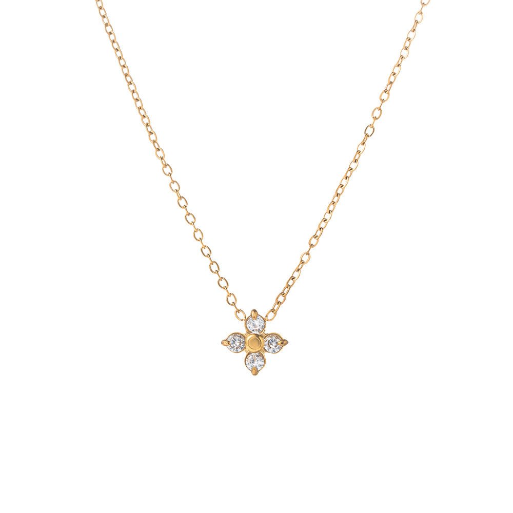 Iris Clover Necklace