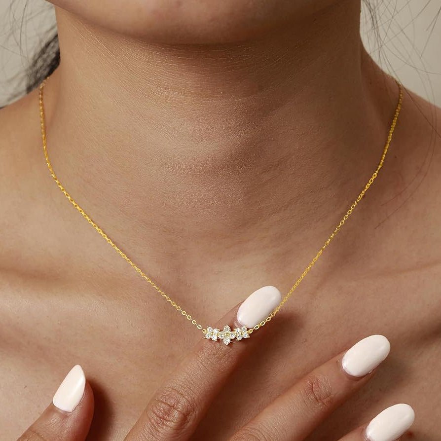 Isla Triple Clover Necklace