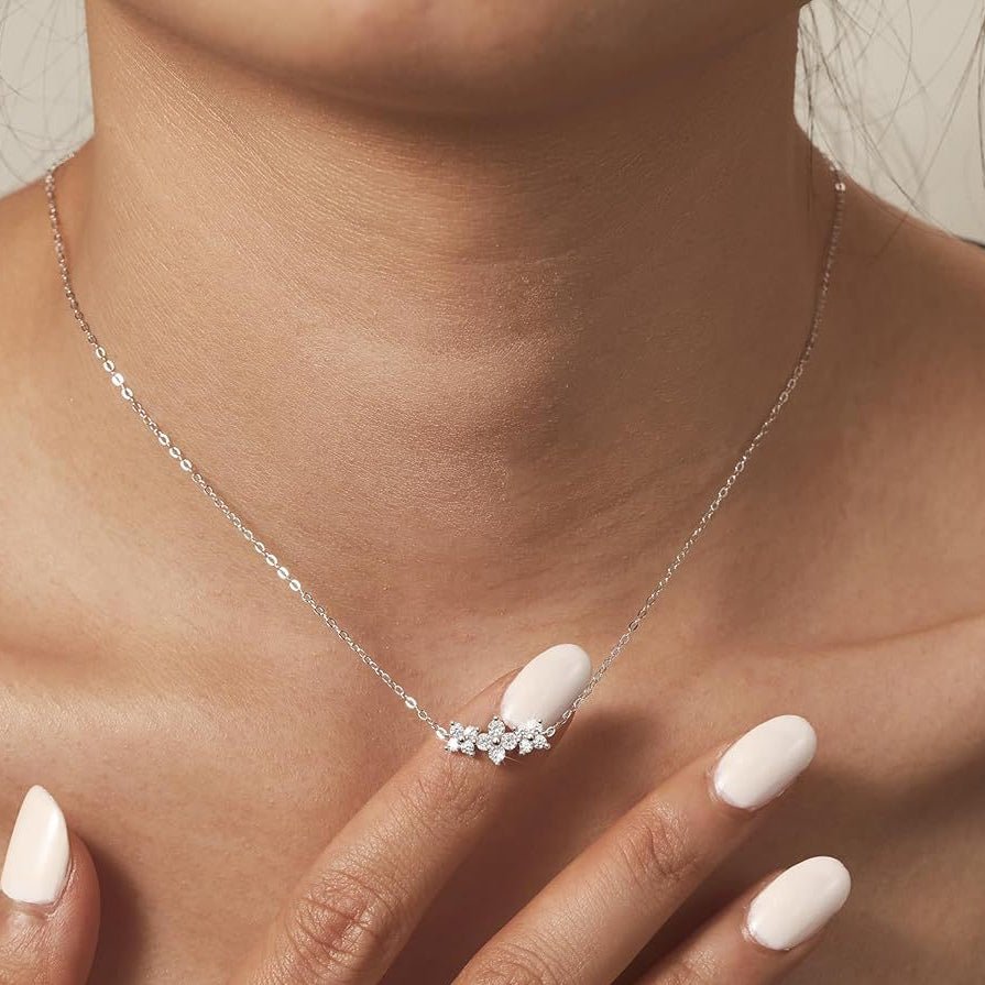 Isla Triple Clover Necklace
