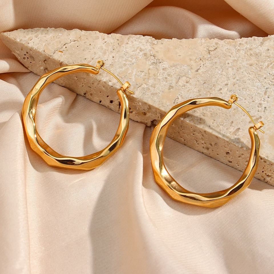 Liora Polished Hoop Earrings