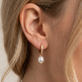 Luna Pearl Earrings