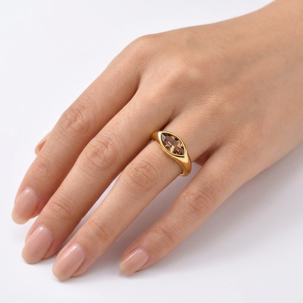 Majestic Contour Gold Ring