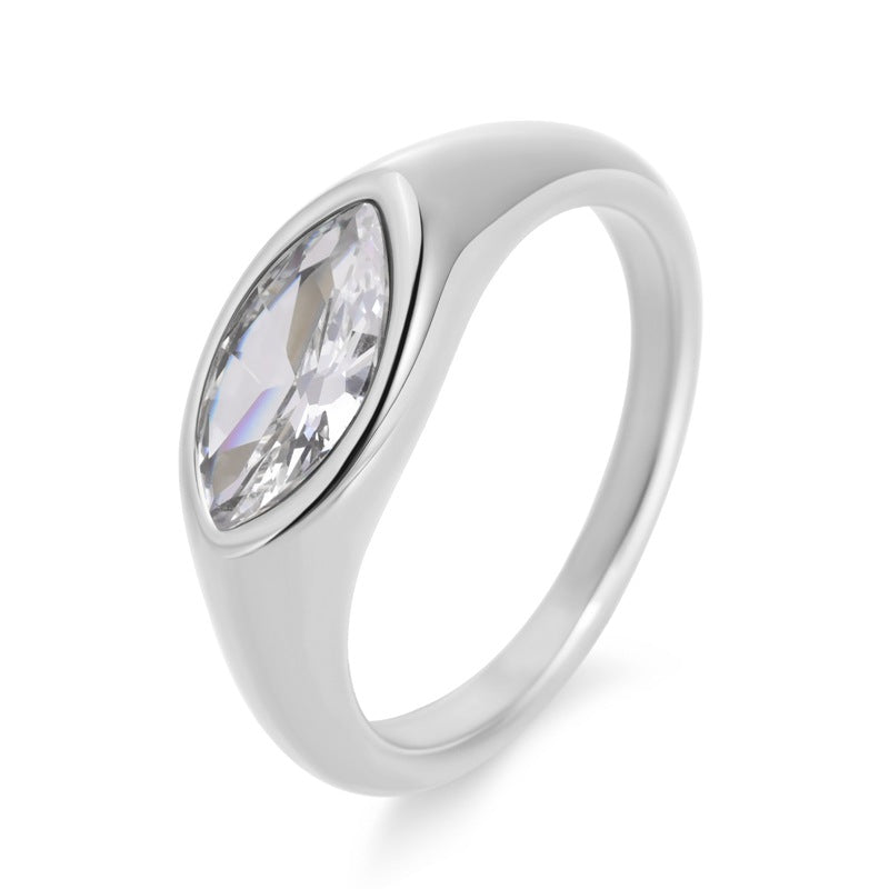 Majestic Contour Silver Ring