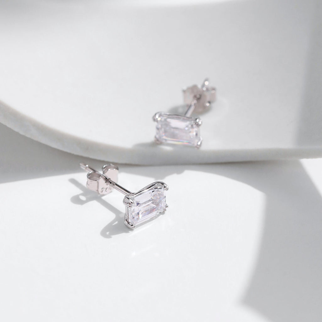 Mila Silver Stud Earrings