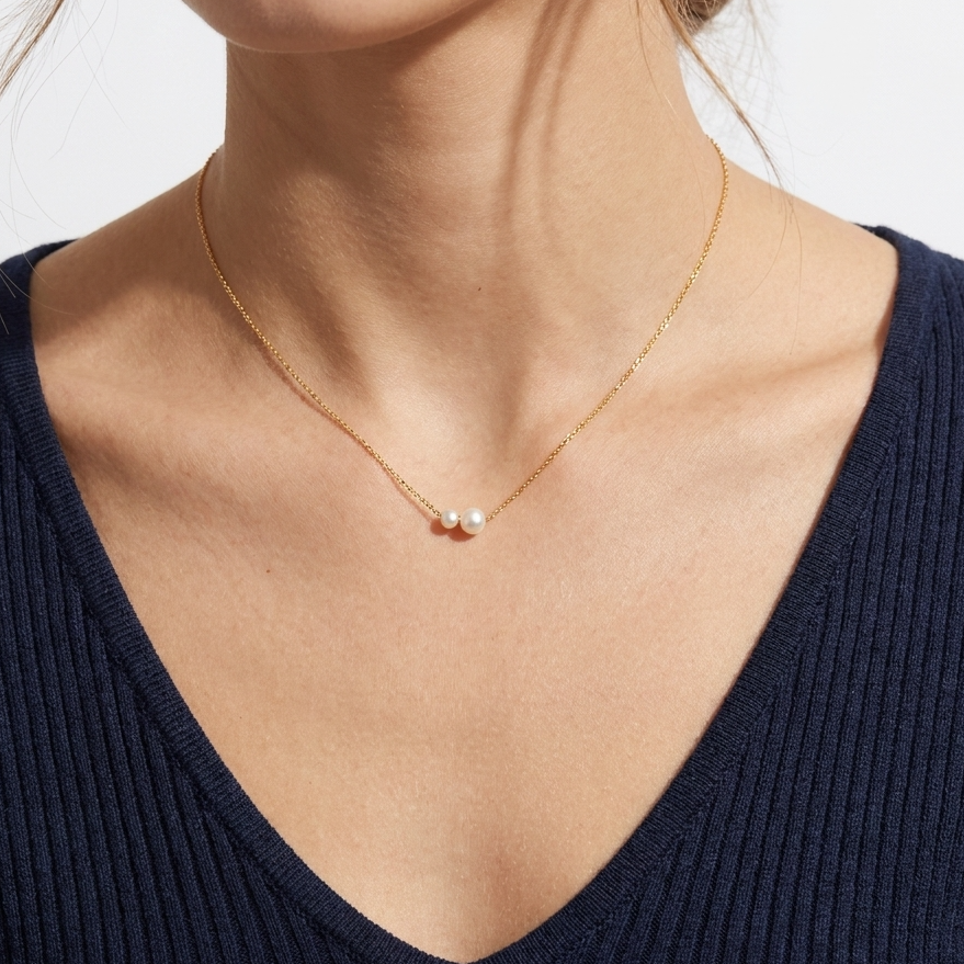 Minimalist Pearl Duo Necklace