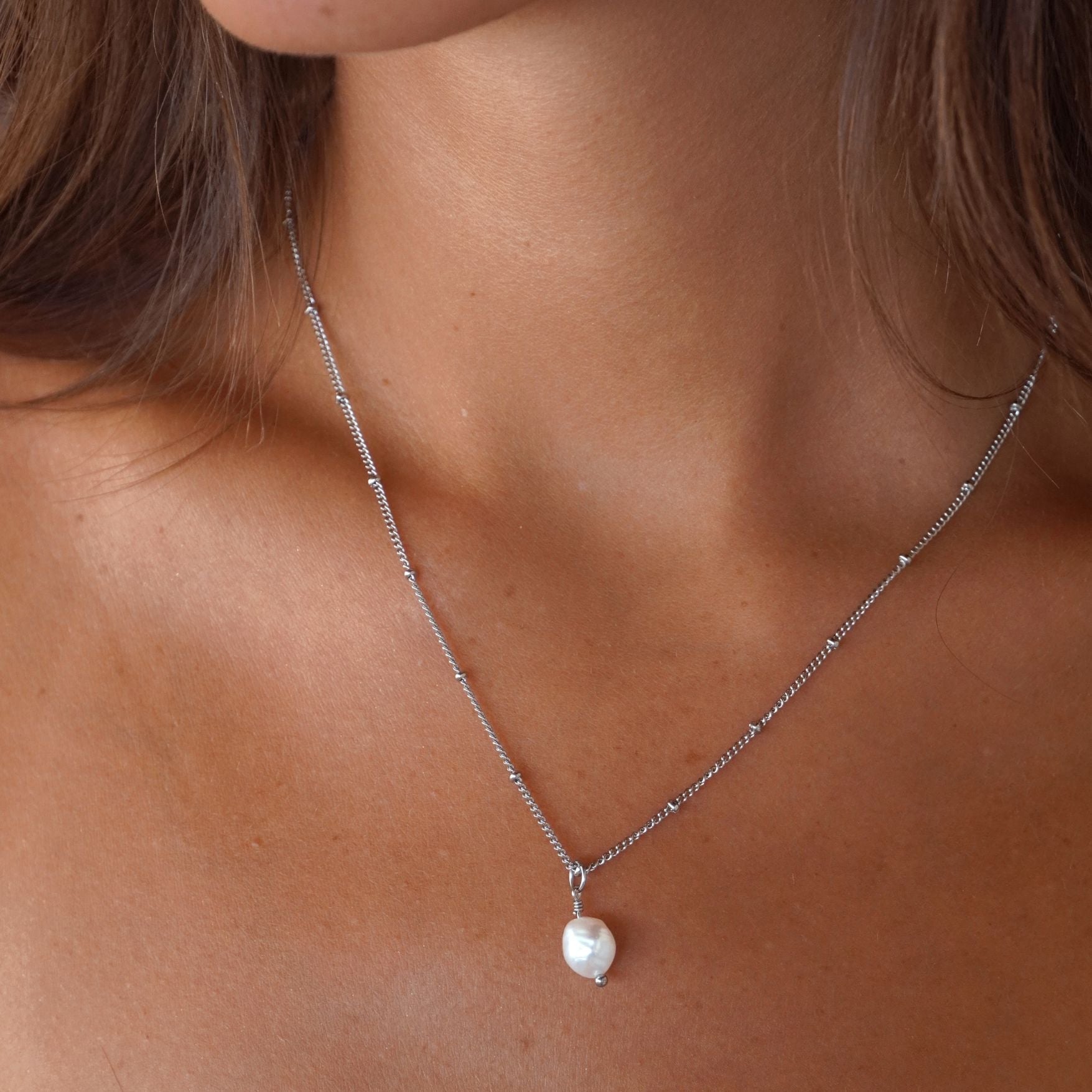 Mira Pearl Pendant