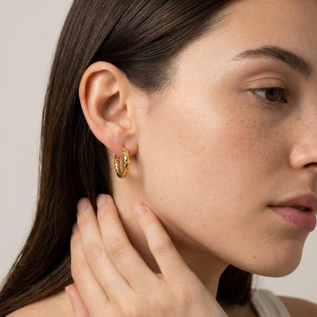 Noa Hoop Earrings