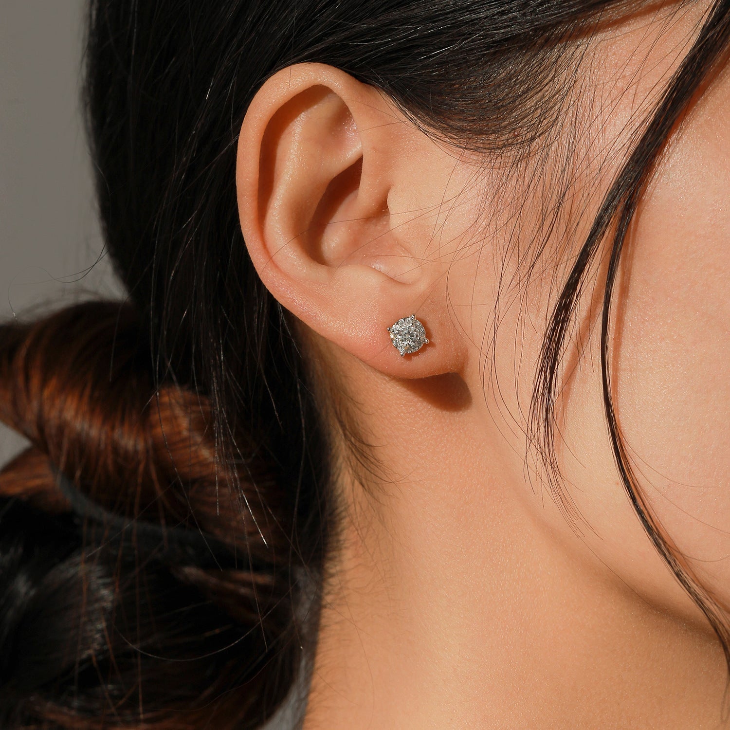 Noor Silver Stud Earrings