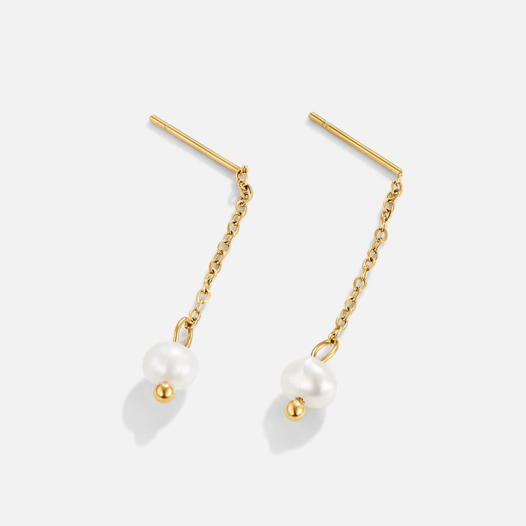 Petra Pearl Earrings