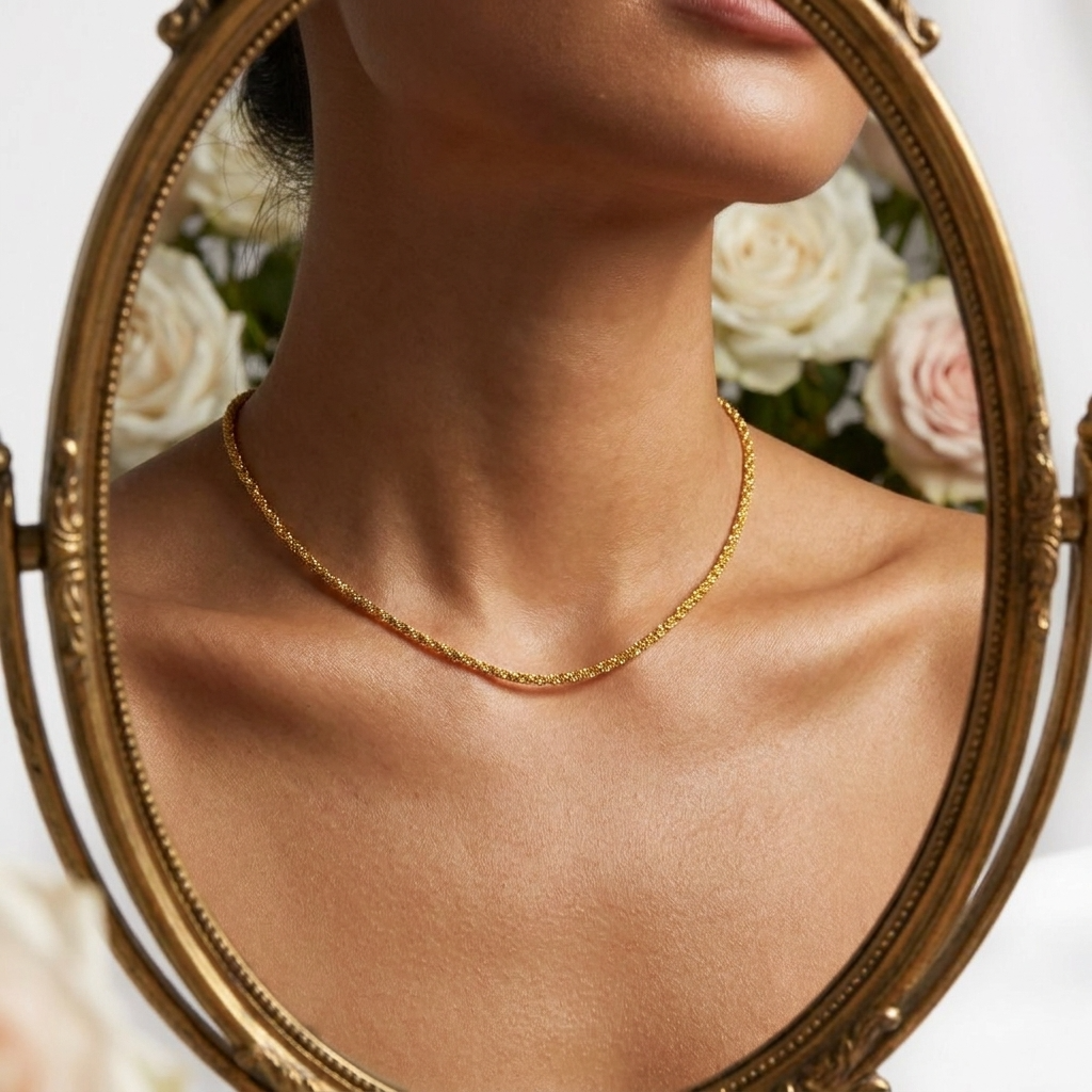 Roselle Gold Necklace