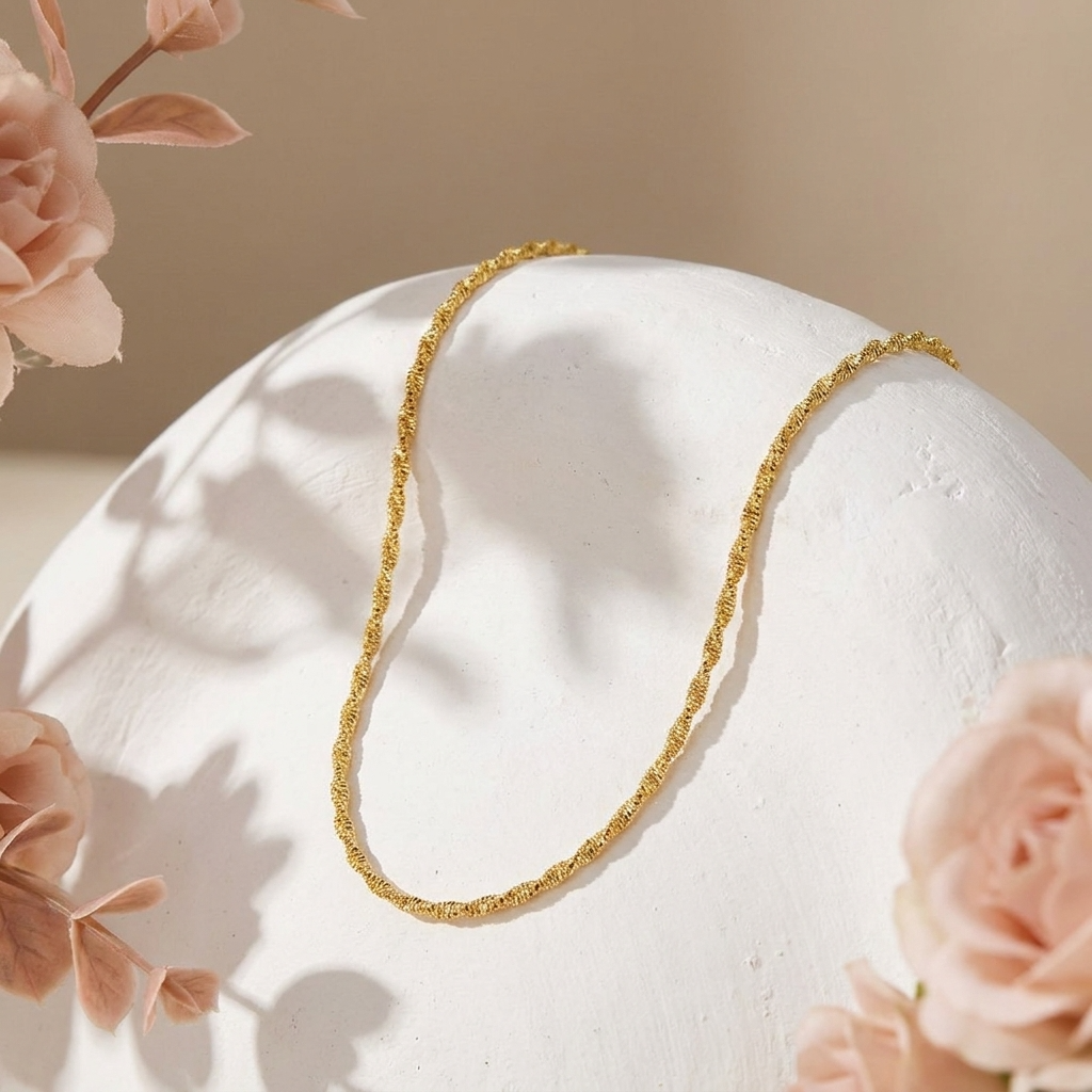 Roselle Gold Necklace