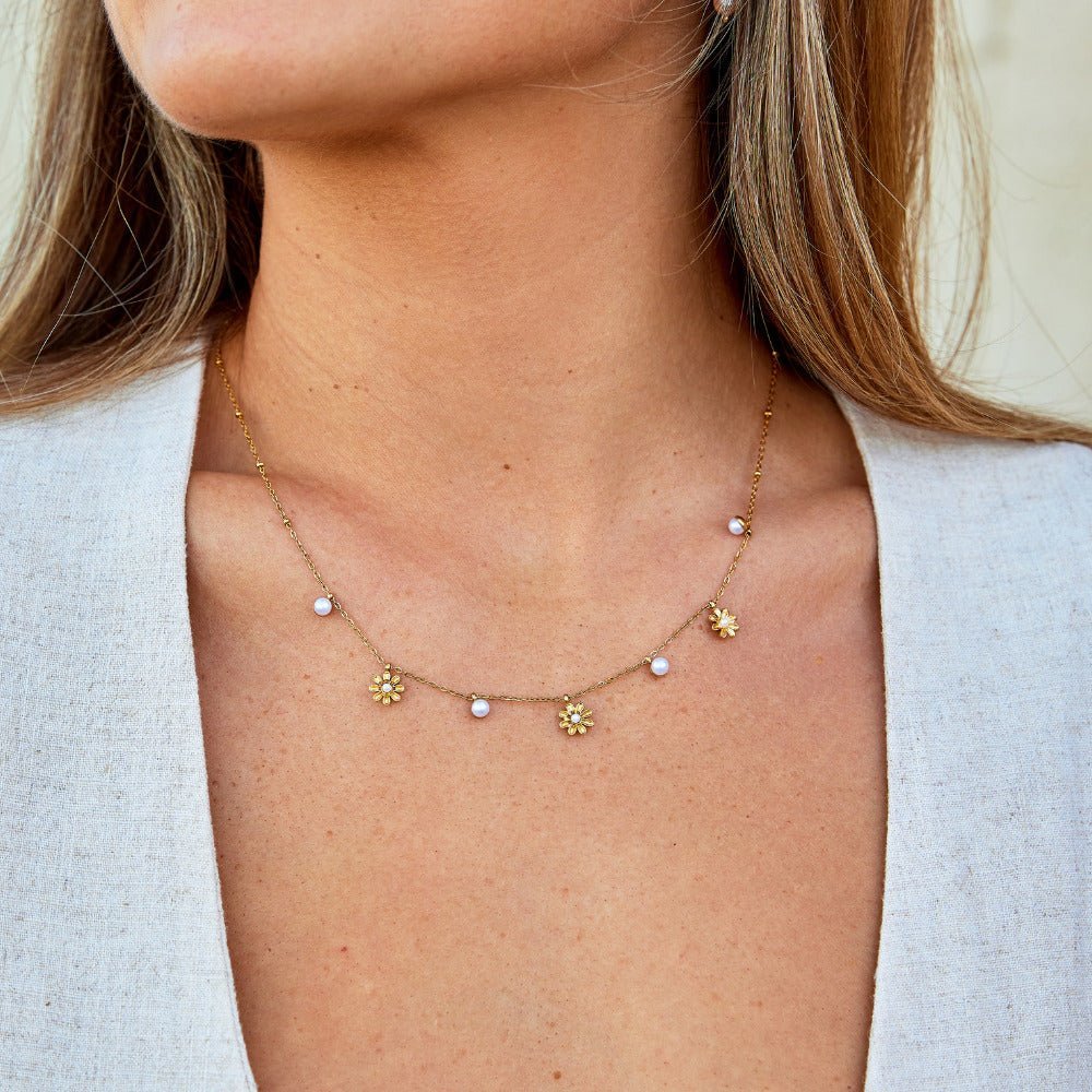 Siena Bloom Pearl Necklace