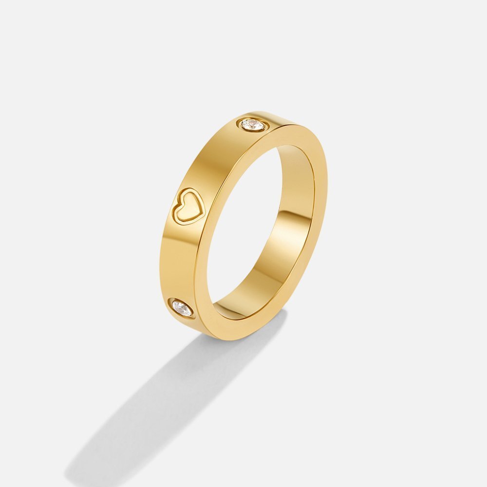 Thalia Heart Ring