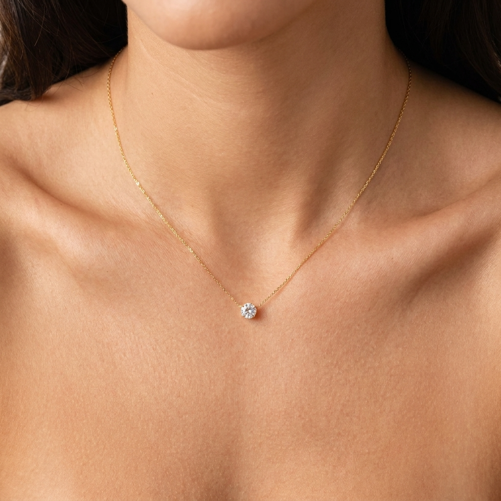 Yara Circle Crystal Necklace
