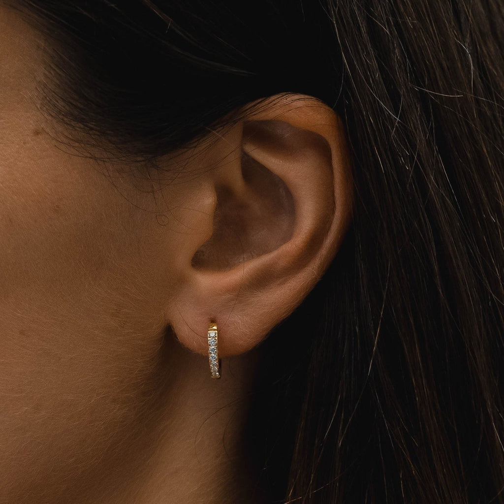 Yva Petite Hoop Earrings